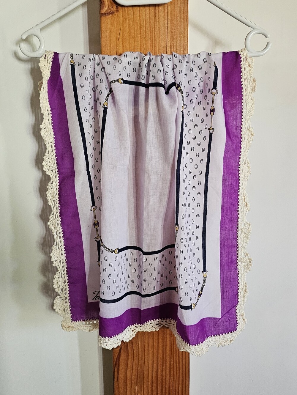 Vintage Podulan Equestrian Silk-Feel Cotton Scarf Purple Border Crochet Lace